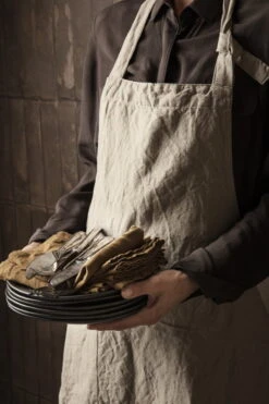 Ferm LIVING Hale Apron, Sand 9 Ferm LIVING Hale Apron, Sand -Kitchenware Store 07 c 11896