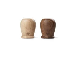 Kay Bojesen Menageri Salt And Pepper Set, Oak - Smoked Oak 10 Kay Bojesen Menageri Salt And Pepper Set, Oak - Smoked Oak -Kitchenware Store 39123 1