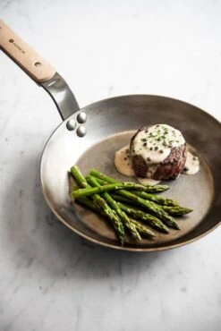 De Buyer Mineral B Bois Frying Pan, 26 Cm -Kitchenware Store 5710 ambiance 3