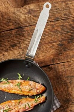 De Buyer Choc Intense Round Frying Pan 20 Cm -Kitchenware Store 8760 ambiance 7