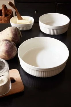 Arabia Uunikokki Oven Dish Round 1,5 L -Kitchenware Store ARABIA Joulukalenteri Uunikokki