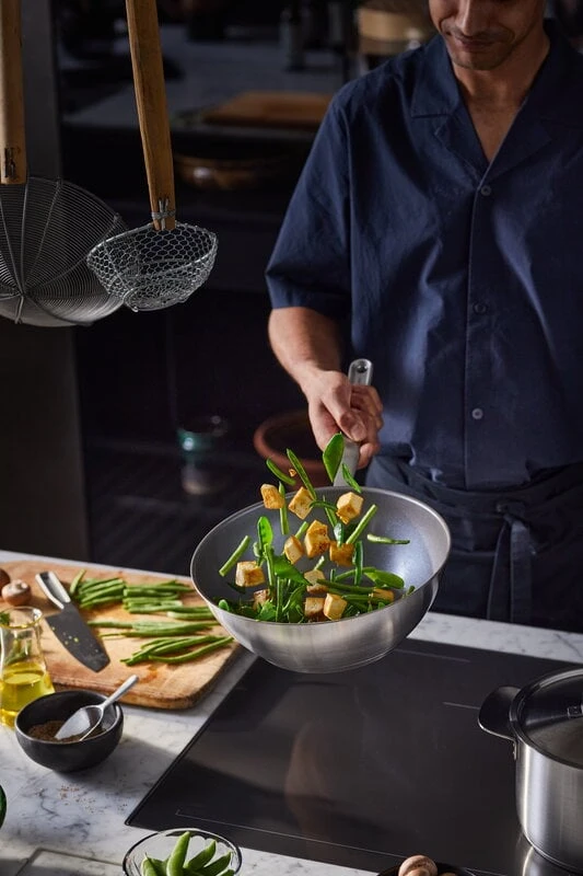 Fiskars All Steel Wok Pan, 28 Cm 6 Fiskars All Steel Wok Pan, 28 Cm - Image 4