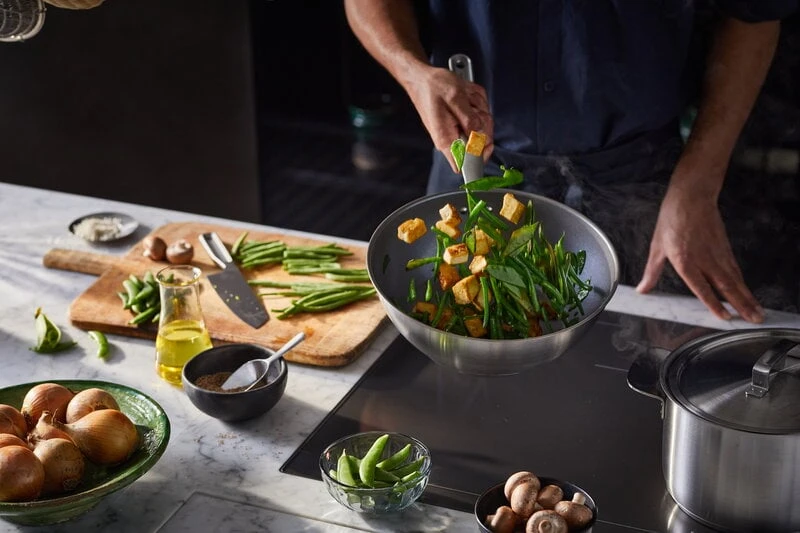 Fiskars All Steel Wok Pan, 28 Cm 7 Fiskars All Steel Wok Pan, 28 Cm - Image 5