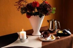 Georg Jensen Helix Teapot, 1 L -Kitchenware Store Fds jouluruoka12 22 suvi kesalainen