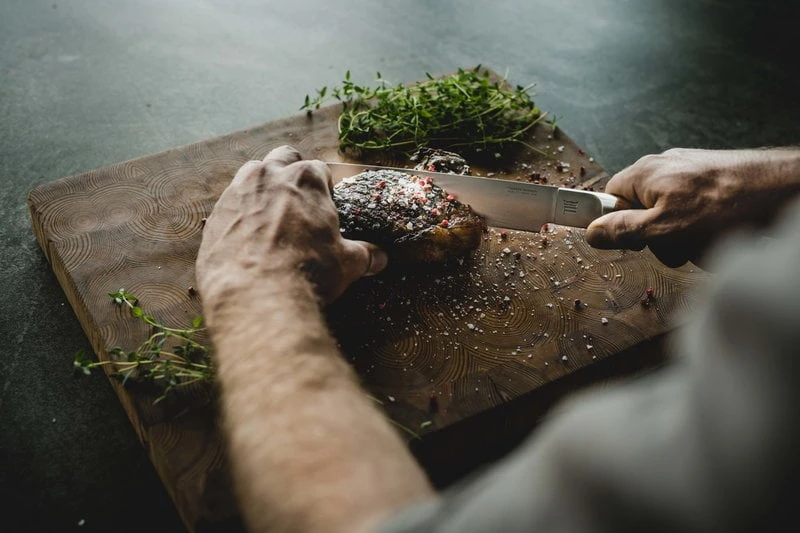 Fiskars Norden Carving Knife 4 Fiskars Norden Carving Knife - Image 2