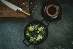 Fiskars Norden Cast Iron Pot 4 L 13 Fiskars Norden Cast Iron Pot 4 L -Kitchenware Store Fiskars Norden Pot 4L Large cooks knife 1026565 1026419