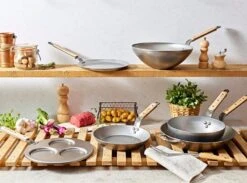 De Buyer Mineral B Bois Country Pan, 24 Cm -Kitchenware Store GAMME MINERAL BBOIS ambiance 2 1