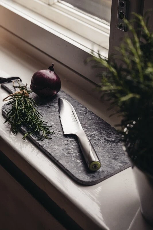 Heirol Pro Balance Chef's Knife, 14 Cm 4 Heirol Pro Balance Chef's Knife, 14 Cm - Image 2