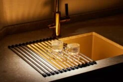 Happy Sinks Happy Sinks Dish Drying Rack, Steel 9 Happy Sinks Happy Sinks Dish Drying Rack, Steel -Kitchenware Store HS happy sinks dish drying rack steel 139639 1600x EE