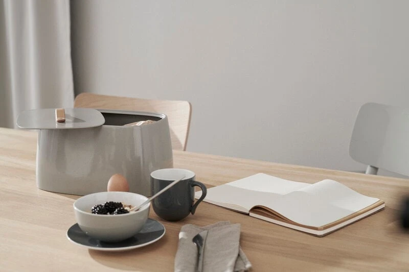 Stelton Emma Bread Box, Grey 7 Stelton Emma Bread Box, Grey - Image 5