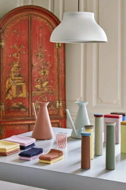 HAY Salt & Pepper Mill, L, Light Grey -Kitchenware Store PC Pendant M Watering Can Salt and Pepper Measure Waffle