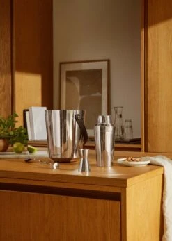 Rosendahl Grand Cru Jigger -Kitchenware Store ROS 18730 18731 18732 18733 25343 25043 20709 01