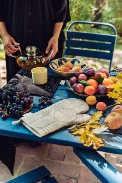 Saana Ja Olli Unien Talo Oven Mitten, Beige 7 Saana Ja Olli Unien Talo Oven Mitten, Beige -Kitchenware Store Saana ja Olli Unien talo 12 2 Suvi Kes l inen hires 1