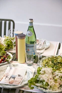 HAY Salt & Pepper Mill, M, Terracotta 10 HAY Salt & Pepper Mill, M, Terracotta -Kitchenware Store Salt and Pepper M yellow Salt and Pepper M terracotta Soft Ice Dinner Plate green