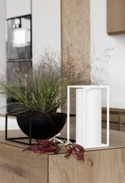 By Lassen Kubus Roll'in Kitchen Paper Holder, White -Kitchenware Store by lassen k kkenrulle0149