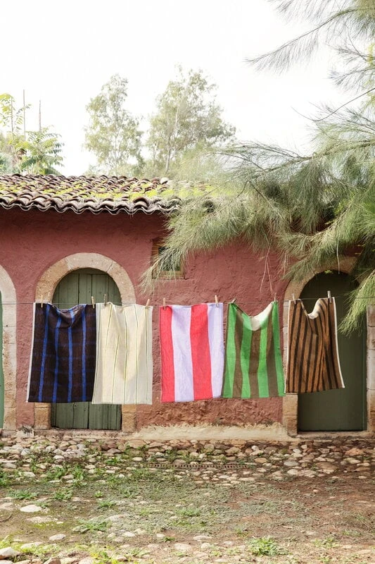 Ferm LIVING Hale Tea Towel, Oyster - Lemon - Bright Blue 8 Ferm LIVING Hale Tea Towel, Oyster - Lemon - Bright Blue - Image 6