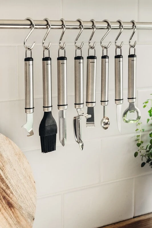 Heirol Steely Peeler, Moving Blade, 20 Cm 5 Heirol Steely Peeler, Moving Blade, 20 Cm - Image 3