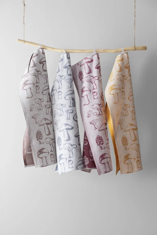 Lapuan Kankurit Sienimetsä Tea Towel, White - Brown 4 Lapuan Kankurit Sienimetsä Tea Towel, White - Brown - Image 2