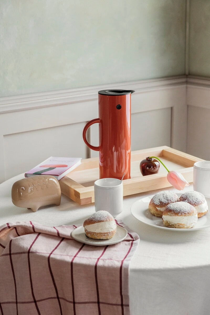 Ferm LIVING Hale Tea Towel, Rose - Rust 4 Ferm LIVING Hale Tea Towel, Rose - Rust - Image 2