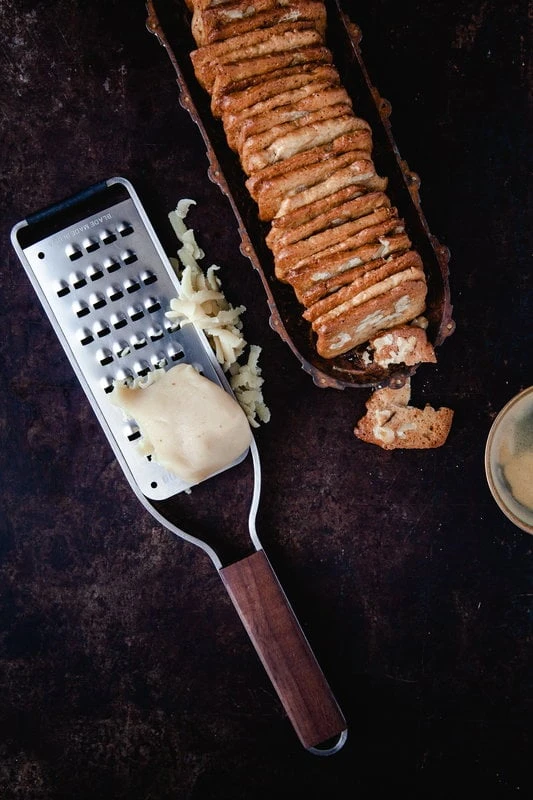 Microplane Master Series Extra Coarse Grater 5 Microplane Master Series Extra Coarse Grater - Image 3