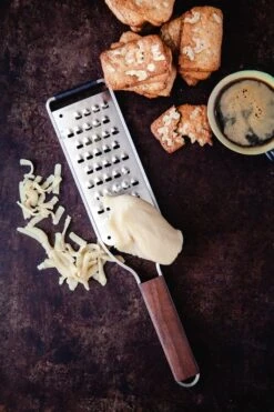 Microplane Master Series Extra Coarse Grater 11 Microplane Master Series Extra Coarse Grater -Kitchenware Store mp Master Series Extra coarse Blade cookies 28629