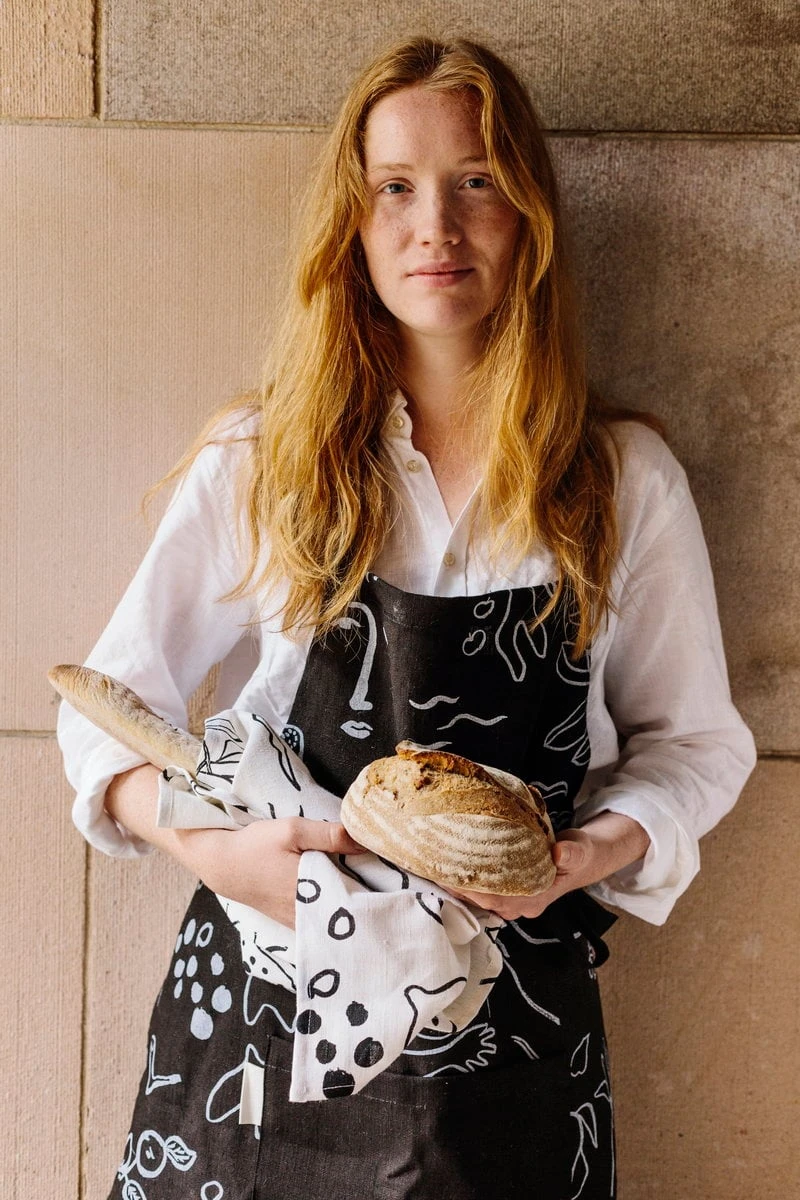 Saana Ja Olli Onnenmaa Tea Towel/placemat, White 5 Saana Ja Olli Onnenmaa Tea Towel/placemat, White - Image 3