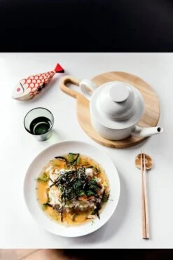 Hanna Saari Halikko Cutting Board, Round, Ash 11 Hanna Saari Halikko Cutting Board, Round, Ash -Kitchenware Store ruoka japani suvi kesalainen6