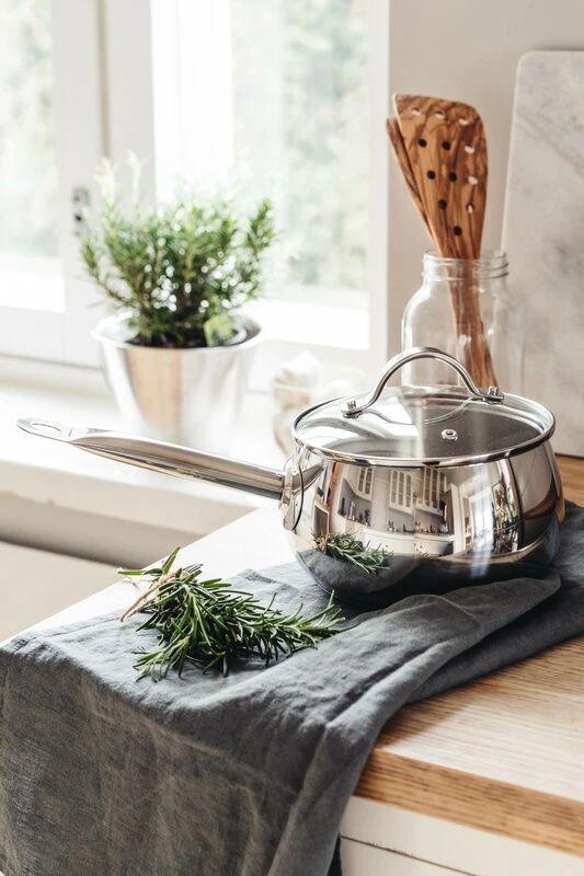 Heirol Belly Steel Casserole, 2 L 4 Heirol Belly Steel Casserole, 2 L - Image 2